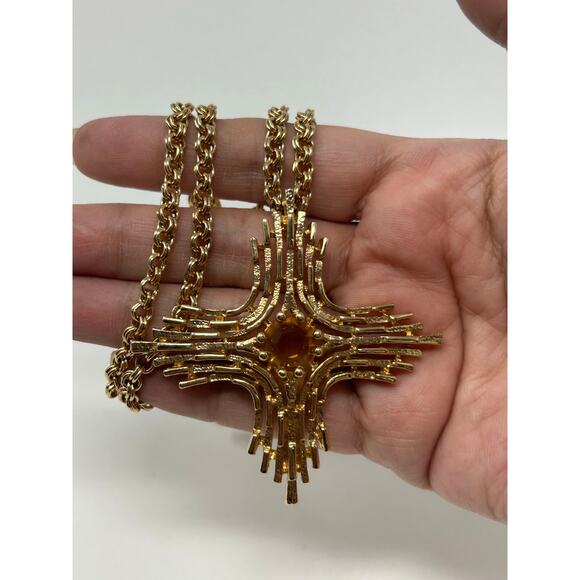 Vintage Sarah Coventry Gold Tone Cross with Amber Rhinestone - Picture 4 of 9